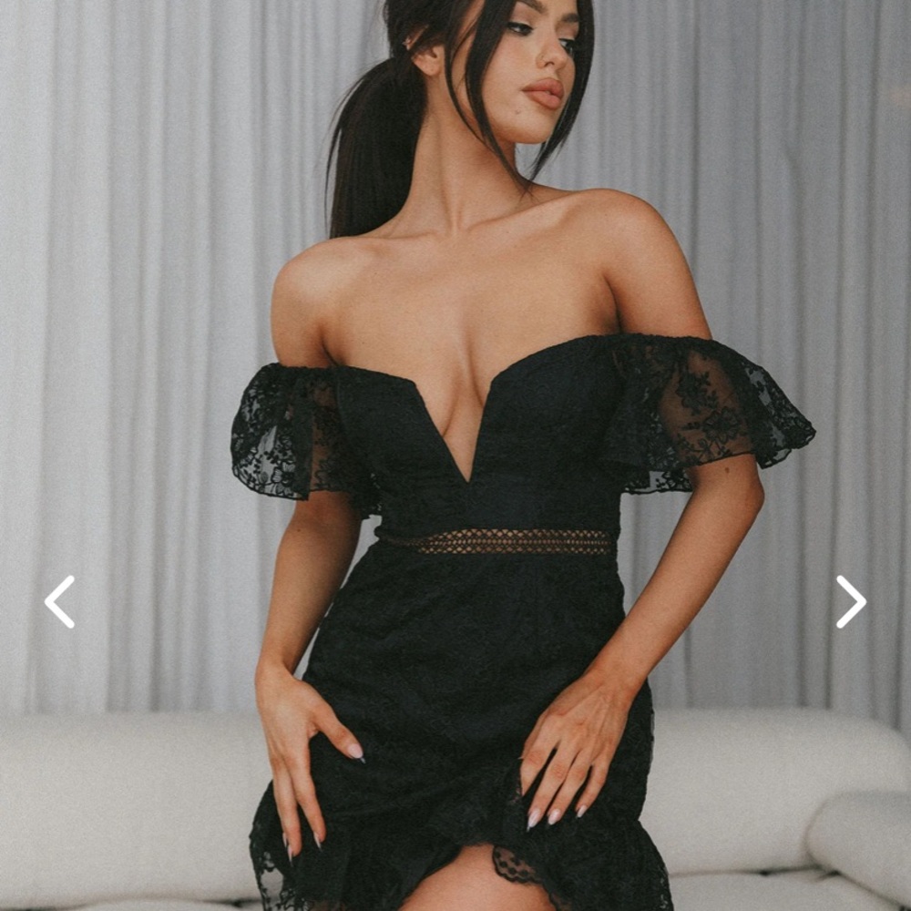 Elegant Black Lace Dress